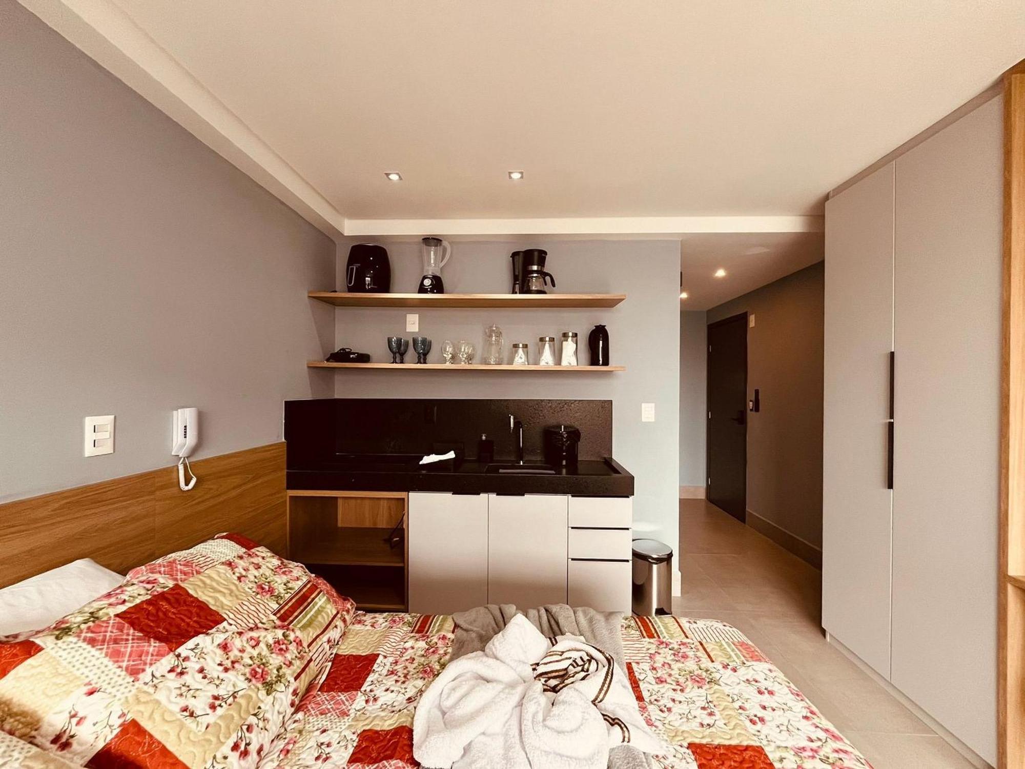 Apartamento Localizacao Privilegiada Em Frente Ao Mar Do Bessa. Gbs *