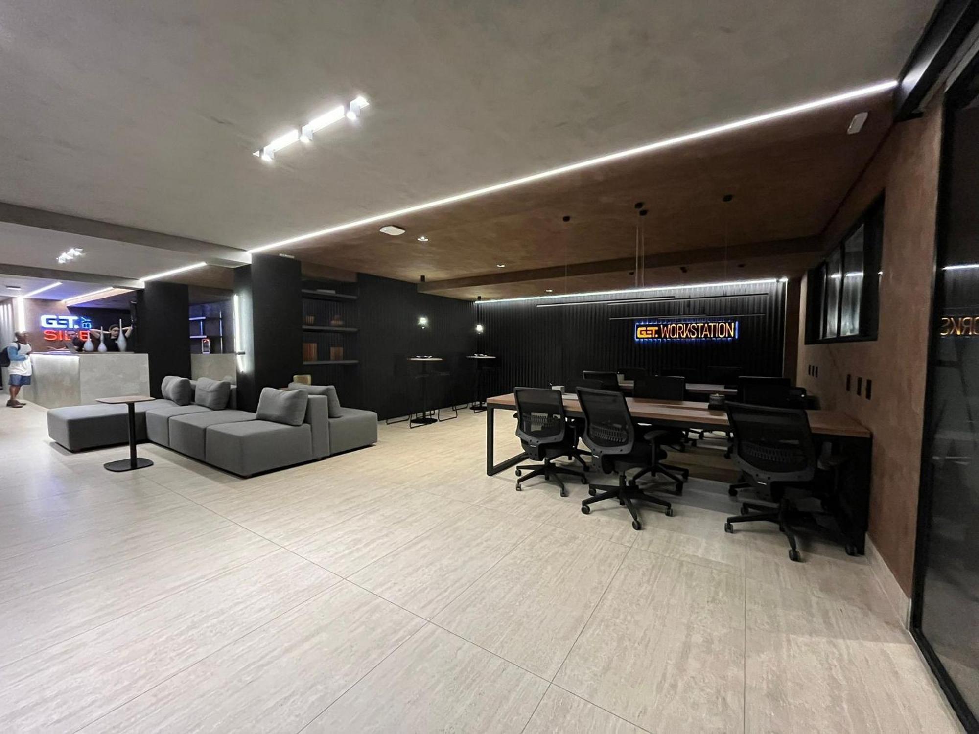 Apartamento Localizacao Privilegiada Em Frente Ao Mar Do Bessa. Gbs *